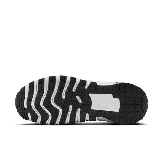 Nike Free Metcon 6 Black & White Brand New (Copy) (Copy) (Copy) Gortex Waterproof 'mandem' Sneaker style lace high/ loose fit drippy
