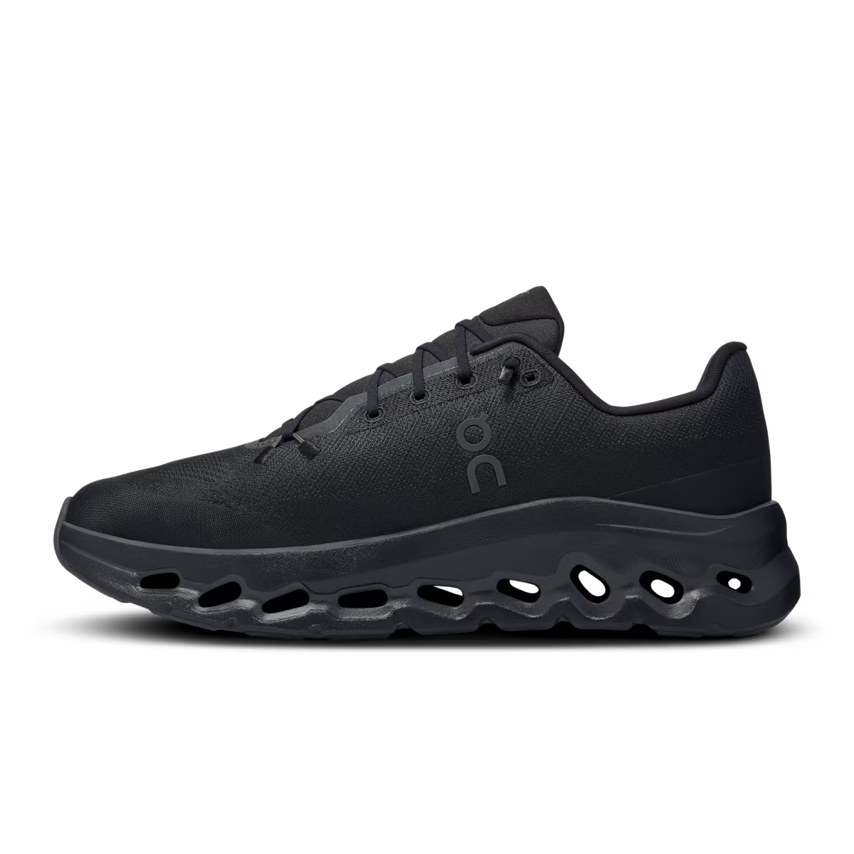 On Cloud 5 'Triple Black' Gortex Waterproof 'mandem' Sneaker style lace high/ loose fit drippy